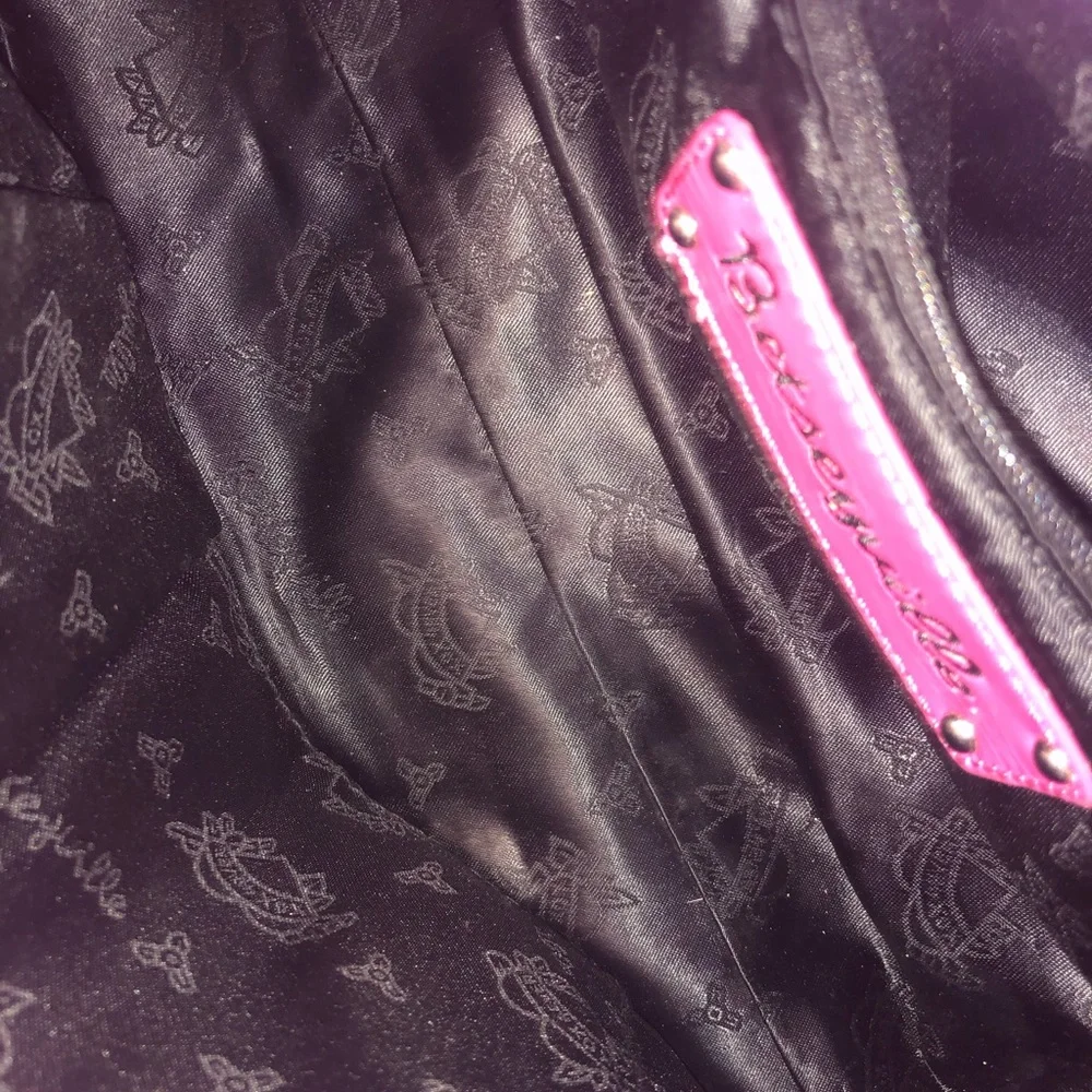 Betseyville Rare Quilted Studded Bag Pink Heart Aquamarine Purple WomenAccessory